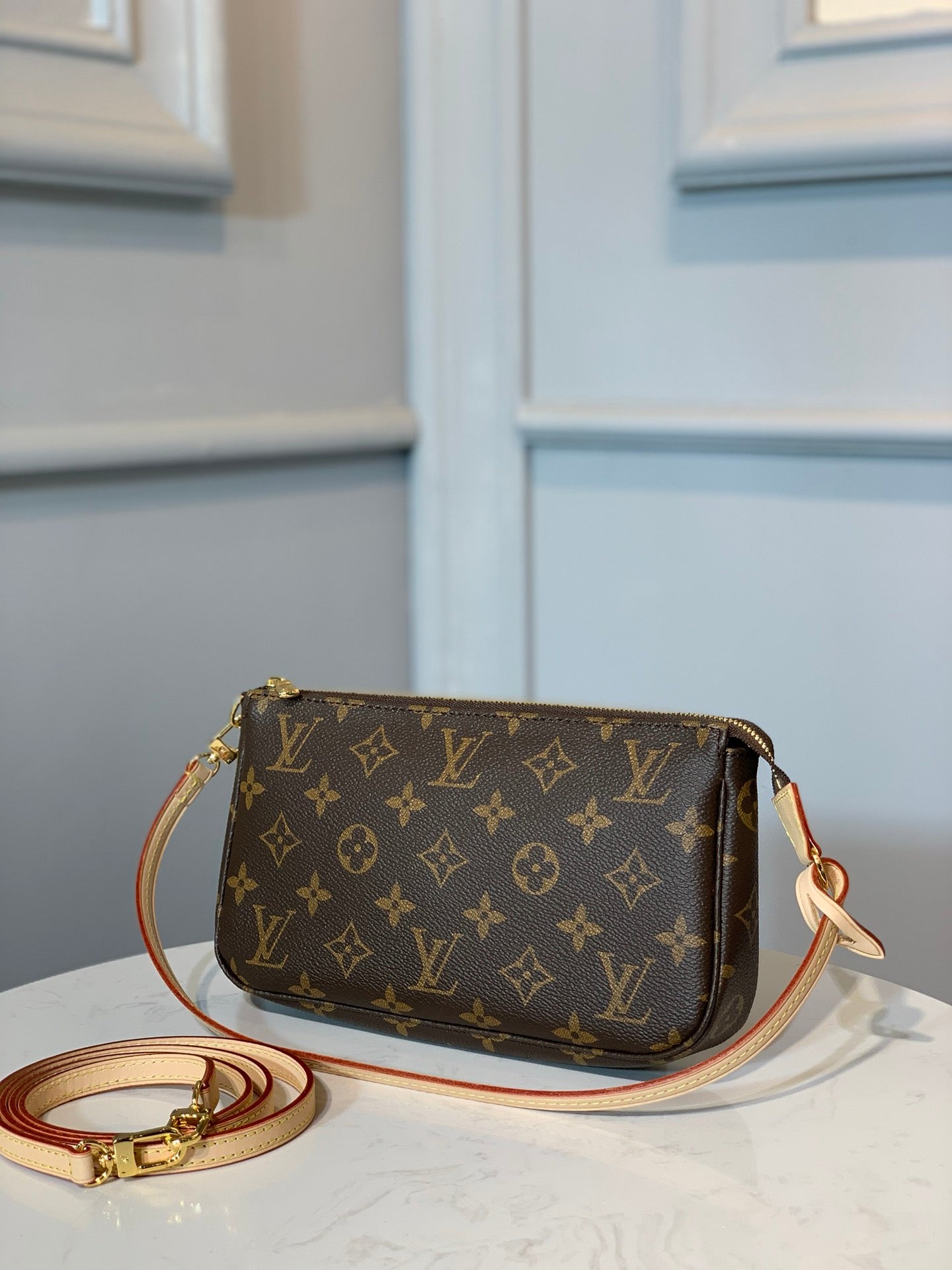 POCHETTE LV