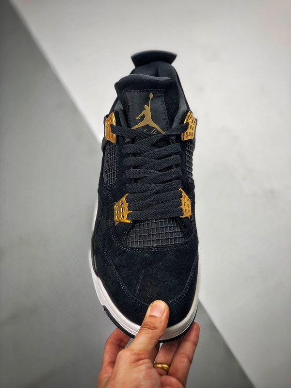 AIR JORDAN 4