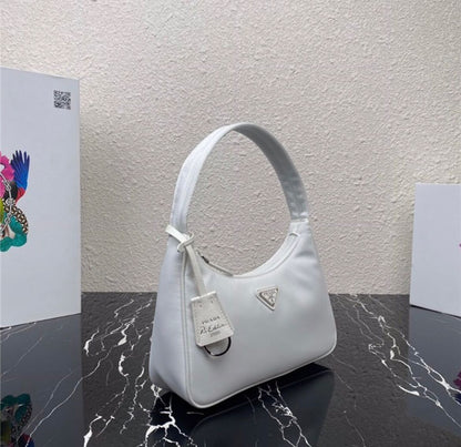 PRADA MINI BORSA IN RE-NYLON