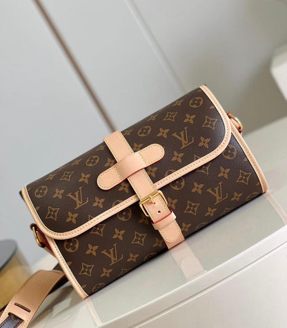 LV BAG