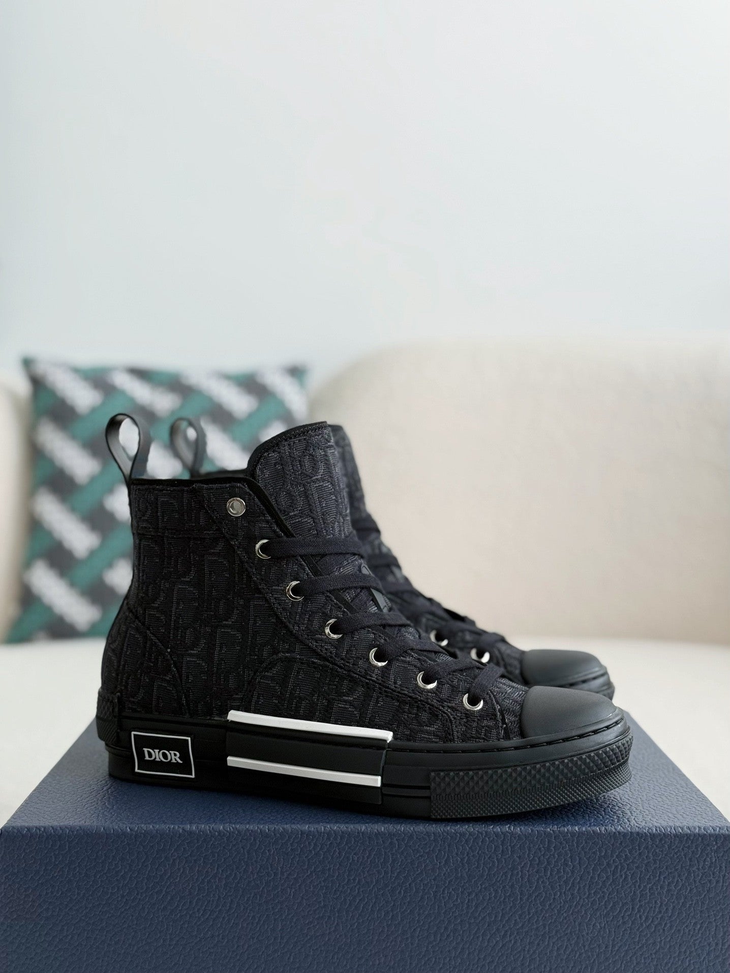 DIOR B23 SNEAKER