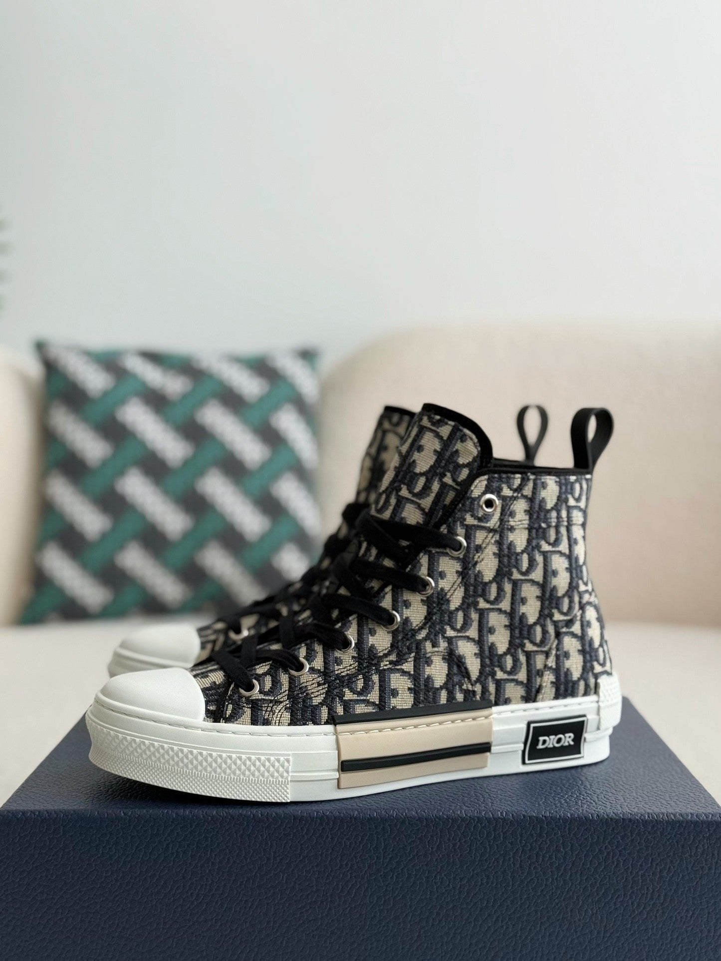 DIOR B23 SNEAKER